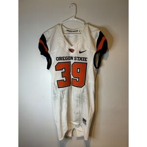 OREGON STATE BEAVERS  WHITE FOOTBALL‎ GAME USED NIKE JERSEY #38 SIZE L
